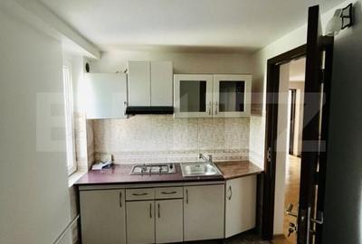 Apartament cu 3 camere în Calea Moldovei - 4