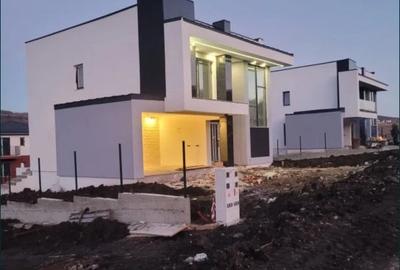 Casă individuală cu 4 camere cu Canalizare în Popești - 9