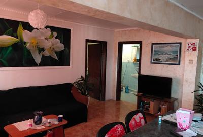 Apartament 3 camere decomandat, 65 mp, zona Bals - 5