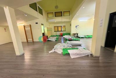 Casă cu 18 camere cu Teren 500 Mp în Unirii - 3