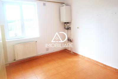 Garsonieră decomandată în Bumbești-Jiu - 3