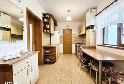 Apartament cu 4 camere decomandat în Bujac - 5