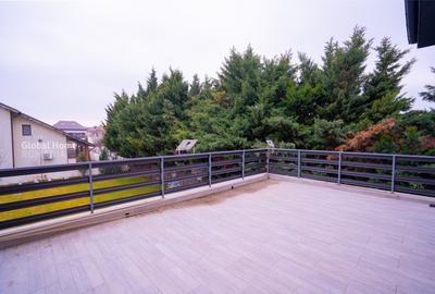 Casă individuală cu 8 camere cu Canalizare în Central - 37