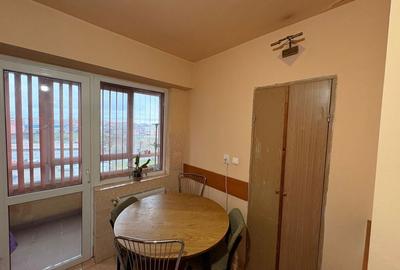 Apartament cu 3 camere decomandat în Central - 4