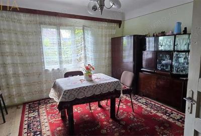 Casă cu Teren 1180 Mp în Livezile - 2