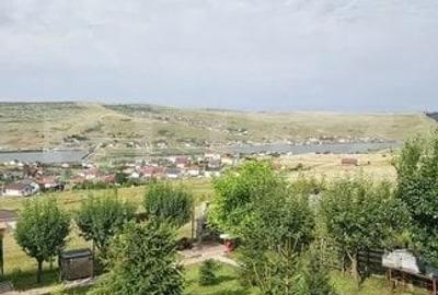 Casuta cocheta cu panorama superba asupra satului Campenesti si a lacurilor - 3