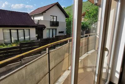 Proprietar vand apartament cu 2 camere + garaj, Flore?ti, strada Stejarului - 3