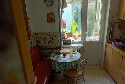 Gara de Nord,Metrou ,Grivita , Reabilitat,Decomandat,2 balcoane - 9