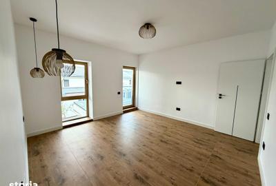 Casă cu 5 camere cu Teren 540 Mp în Corbeanca