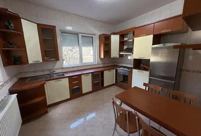 Casă cu 5 camere cu Canalizare în Pipera - 2