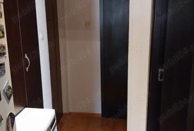 Garsonieră decomandată în Azuga - 9