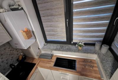 Mamaia, 2camere vedere lac, gaze, loc parcare, termen lung cu deconatre - 4