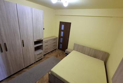 Casă cu 4 camere cu Teren 120 Mp în 1 Mai - 13