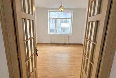 Casă cu Teren 420 Mp în Central - 8