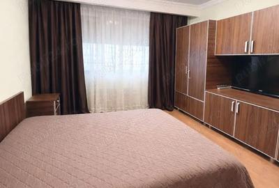 Apartament cu 3 camere decomandat în Central - 3