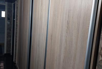 Apartament 3 camere Poarta 6 - 9