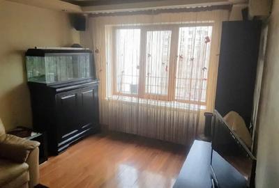 Apartament cu 2 camere decomandat, mobilat în Vitan