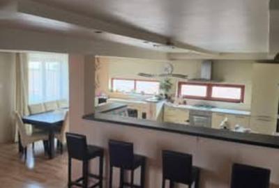 Vând casă  P+M 8 camere Cihei Oradea - 5