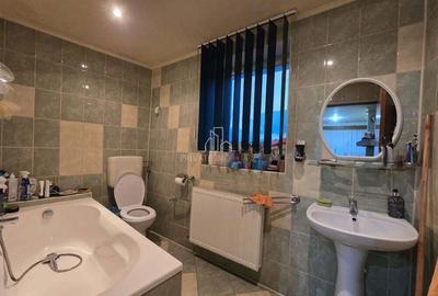 Casa de vanzare 243 Mp, la poalele cetatii Sighisoarei - 12