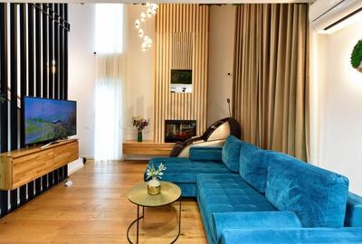 REA1024489 Duplex spectaculos 6 camere cu gradina - 1