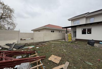 Casă cu 4 camere cu Teren 313 Mp în Central - 2