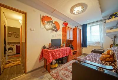 COMISION 0%|Apartament cu 3 camere|Decomandat|Noua|Loc de parcare - 8