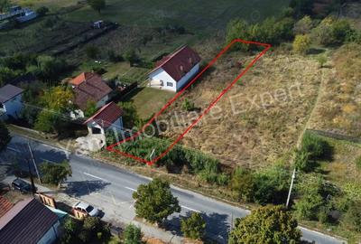 Teren de 966 mp, în Central - 4