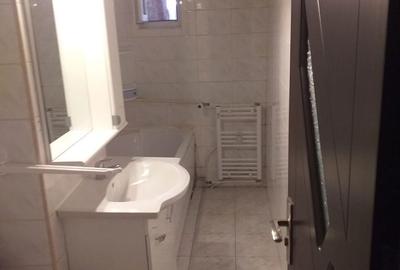 Apartament cu 2 camere semidecomandat în Nicolina