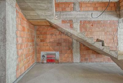 Casă cu 4 camere cu Teren 350 Mp în Bunloc - 14