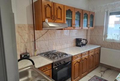 Apartament cu 3 camere semidecomandat în Central - 12