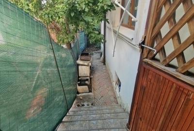 Copou-Constructie 2010-4 dormitoare-Demisol+Parter+Etaj Copou-Constructie 2010-4 dormitoare-Demisol+Parter+Etaj - 12