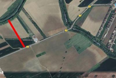 Teren de 10400 mp, în Joița