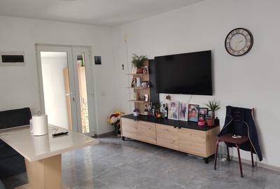 Casă cu 3 camere cu Teren 250 Mp în Central - 3