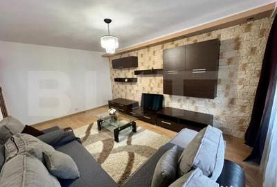 Apartament cu 3 camere decomandat, mobilat în Central