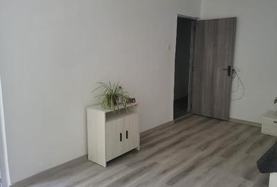 Garsonieră decomandată, mobilată în Nicolina - 2