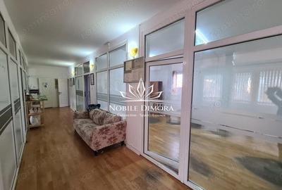 Spațiu comercial, de 145 mp, în Cetății - 3