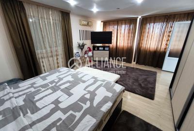 Casă cu 10 camere cu Canalizare în CET - 12