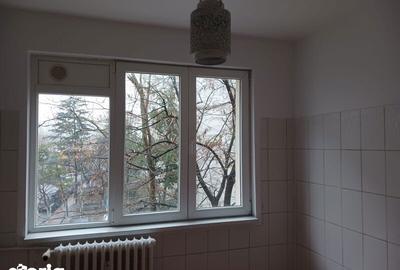 Apartament cu 3 camere semidecomandat în Nicolae Grigorescu - 4