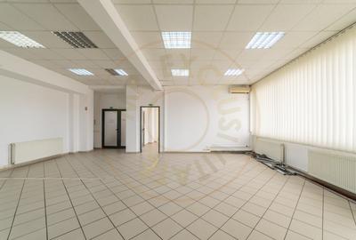 Inchiriere Spatiu Comercial - Locatie excelenta - Bld. Republicii 4, Pitesti! - 12