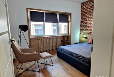 Vand apartament ulracentral, langa parcul Ci?migiu. - 2