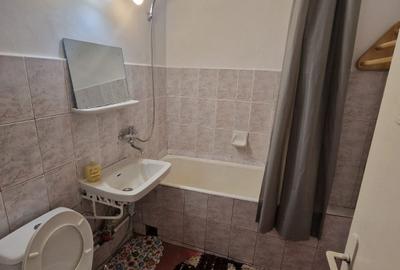 Apartament cu 2 camere, etajul 3/4, zona Tatarasi - 6