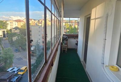 Apartament cu 2 camere decomandat în Zorilor - 8