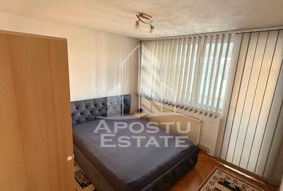 Apartament cu 3 camere decomandat, mobilat în Șagului