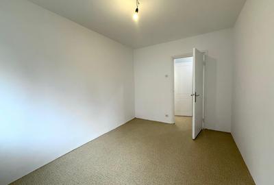 Apartament cu 3 camere semidecomandat în Lujerului - 12