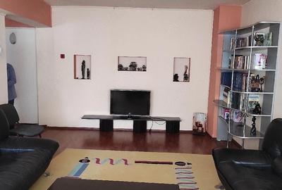 Apartament cu 2 camere decomandat în 22 Decembrie - 6
