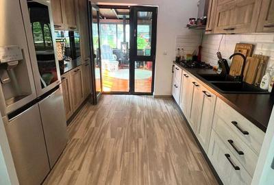 Casă cu 4 camere cu Canalizare în Bucium - 6