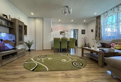 Casa pe un nivel, 2 camere, str. Stejarului - 8