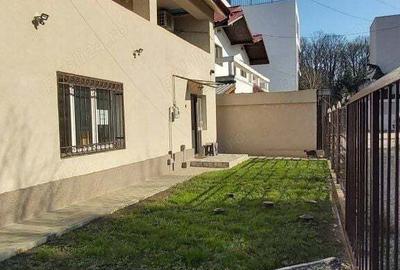 Casa Padurea Baneasa, luminoasa, rezistenta, beci, put propriu, parcare 3 masini - 7
