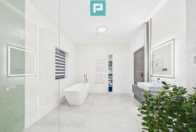 Re?edin?a Premium, 5 camere, teren 2400 mp - 18