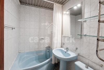 Apartament cu 4 camere decomandat în Central - 8